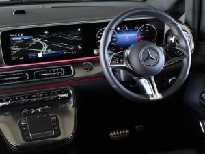 Mercedes-Benz V-Class V300d Exclusive - Image 15