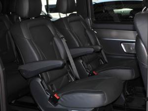 Mercedes-Benz V-Class V300d Exclusive - Image 18