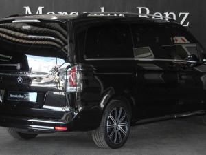 Mercedes-Benz V-Class V300d Exclusive - Image 4