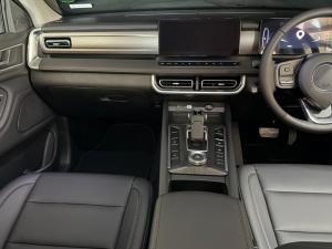GWM P300 2.4T double cab LS 4x4 - Image 8
