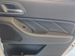 GWM P300 2.4T double cab LT 4x4 - Image 18