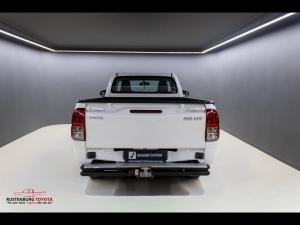 Toyota Hilux 2.4GD (aircon) - Image 5