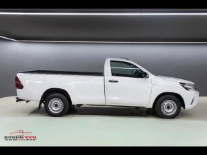 Toyota Hilux 2.4GD (aircon) - Image 3