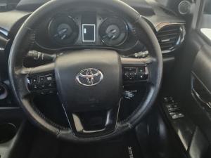 Toyota Hilux 2.8GD-6 Xtra cab 4x4 Legend auto - Image 8