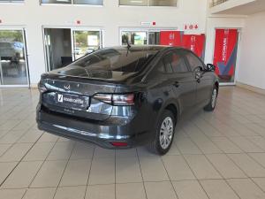 Volkswagen Polo sedan 1.6 auto - Image 2