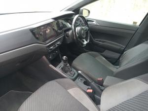 Volkswagen Polo hatch 1.0TSI Comfortline - Image 7