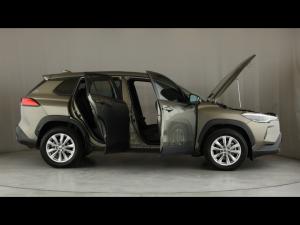 Toyota Corolla Cross 1.8 Xi - Image 30