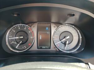 Toyota Hilux 2.8GD-6 double cab 4x4 Raider auto - Image 11