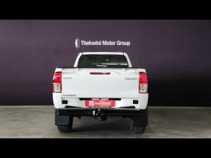 Toyota Hilux 2.4GD-6 single cab Raider manual - Image 5