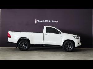 Toyota Hilux 2.4GD-6 single cab Raider manual - Image 3