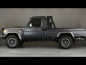 Toyota Land Cruiser 79 4.0 V6 single cab - Image 22