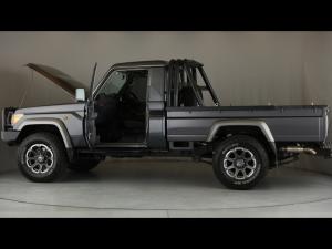 Toyota Land Cruiser 79 4.0 V6 single cab - Image 26