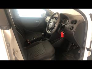 Volkswagen Polo Vivo hatch 1.4 Comfortline - Image 10