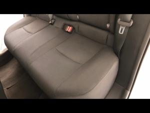 Toyota Corolla Cross 1.8 Xi - Image 12