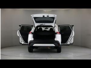 Toyota Corolla Cross 1.8 Xi - Image 24
