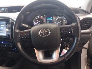 Toyota Hilux 2.8GD-6 double cab 4x4 Raider auto - Image 8