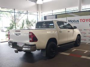 Toyota Hilux 2.8GD-6 double cab 4x4 Raider auto - Image 2