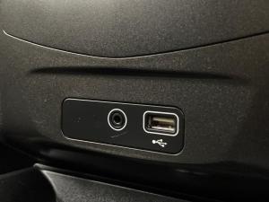 Mahindra XUV300 1.5D - Image 11
