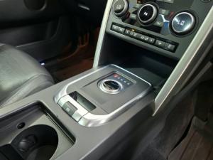Land Rover Discovery Sport HSE Luxury Si4 - Image 10