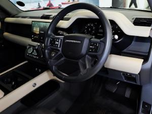 Land Rover Defender 110 D300 X-Dynamic HSE - Image 7