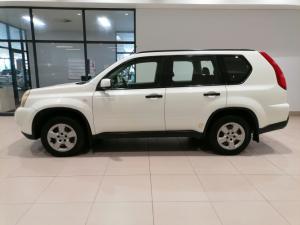 Nissan X-Trail 2.0 XE - Image 2