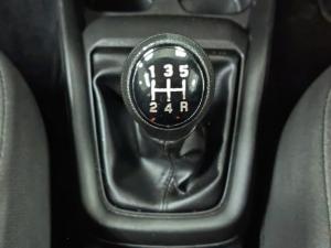 Suzuki Swift 1.2 GL - Image 10