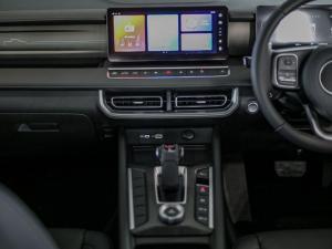 GWM P300 2.4T double cab LT - Image 15