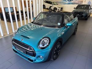 MINI Convertible Cooper S Convertible - Image 3