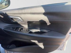 Hyundai i20 1.4 Motion auto - Image 10