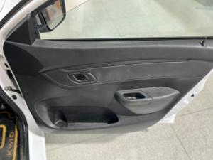 Renault Kwid 1.0 Dynamique / ZEN / Techno 5-Door - Image 16