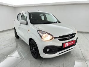Toyota Vitz 1.0 XR manual - Image 1