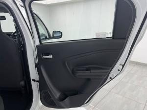 Toyota Vitz 1.0 XR manual - Image 24