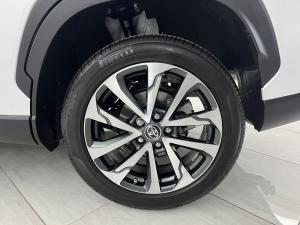 Toyota Corolla Cross 1.8 Hybrid XR - Image 10