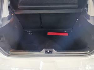 Renault Clio 66kW turbo Expression - Image 11