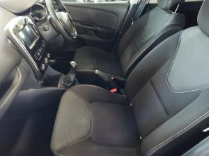 Renault Clio 66kW turbo Expression - Image 14