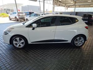Renault Clio 66kW turbo Expression - Image 4