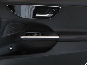 Mercedes-Benz C-Class C220d Avantgarde - Image 14