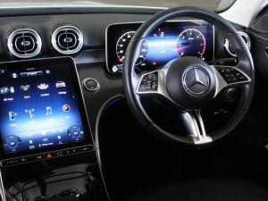 Mercedes-Benz C-Class C220d Avantgarde - Image 16