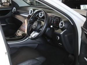 Mercedes-Benz C-Class C220d Avantgarde - Image 19