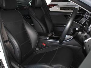 Mercedes-Benz C-Class C220d Avantgarde - Image 20