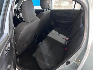 Suzuki Swift 1.2 GLX manual - Image 7