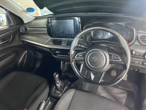 Suzuki Swift 1.2 GLX manual - Image 9