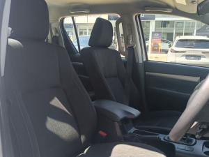 Toyota Hilux 2.4GD-6 double cab 4x4 Raider auto - Image 16