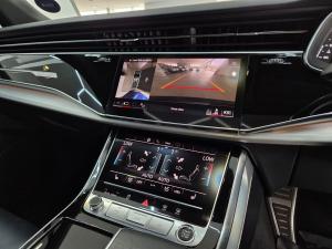 Audi Q7 45TDI quattro S line - Image 21