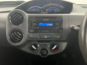 Toyota Etios hatch 1.5 Sprint - Image 19