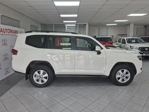 Toyota Land Cruiser 300 3.3D GX-R - Image 3