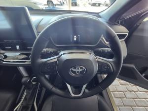 Toyota Corolla Cross 1.8 HEV XR - Image 8