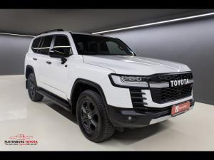 Toyota Land Cruiser 300 3.3D GR-Sport - Image 1