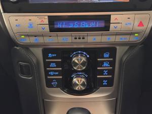 Toyota Land Cruiser Prado 2.8GD VX-L - Image 14