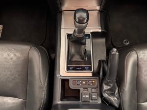 Toyota Land Cruiser Prado 2.8GD VX-L - Image 11